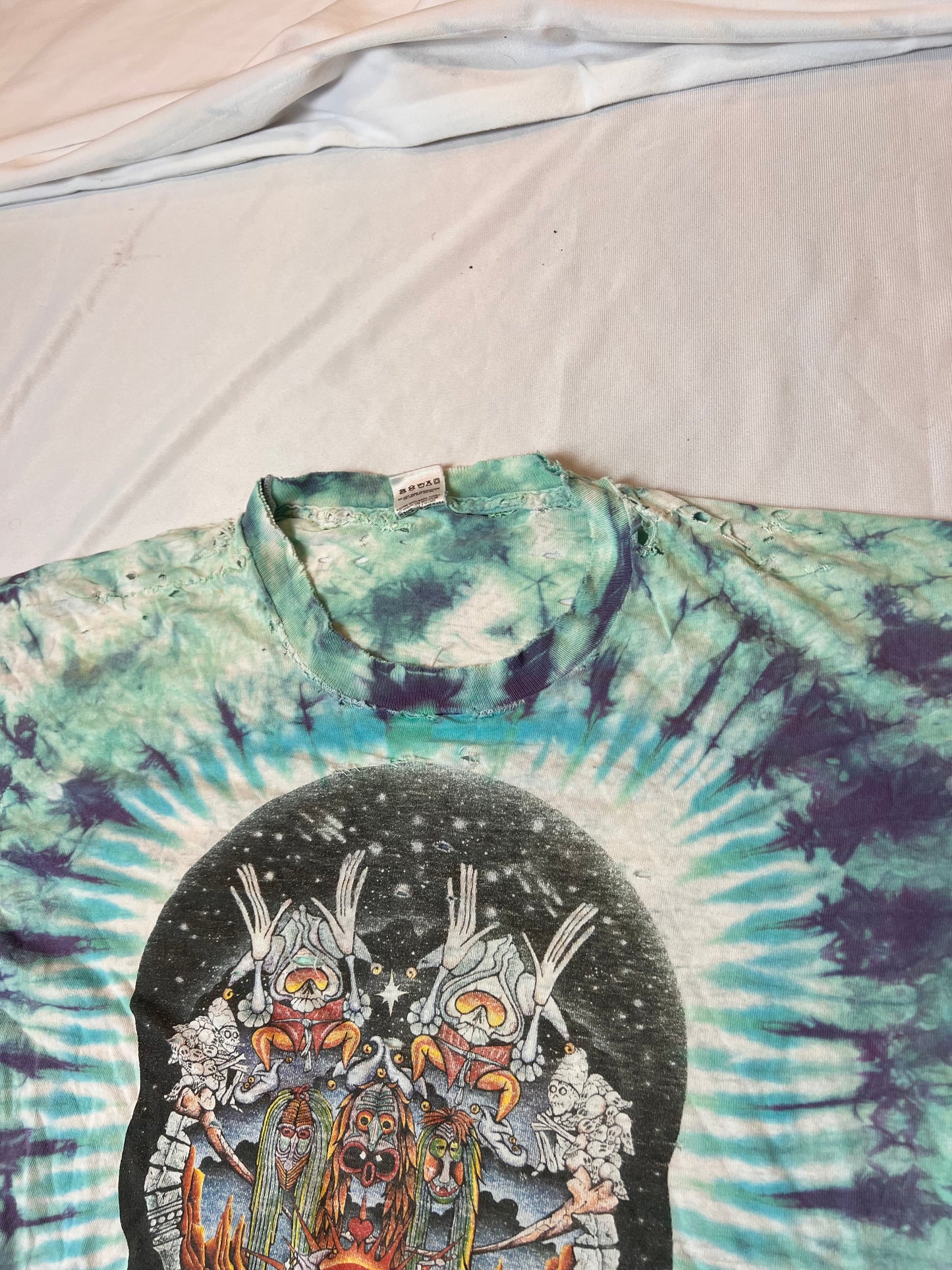 Vintage Grateful Dead “Drums & Space” Tshirt (XL)