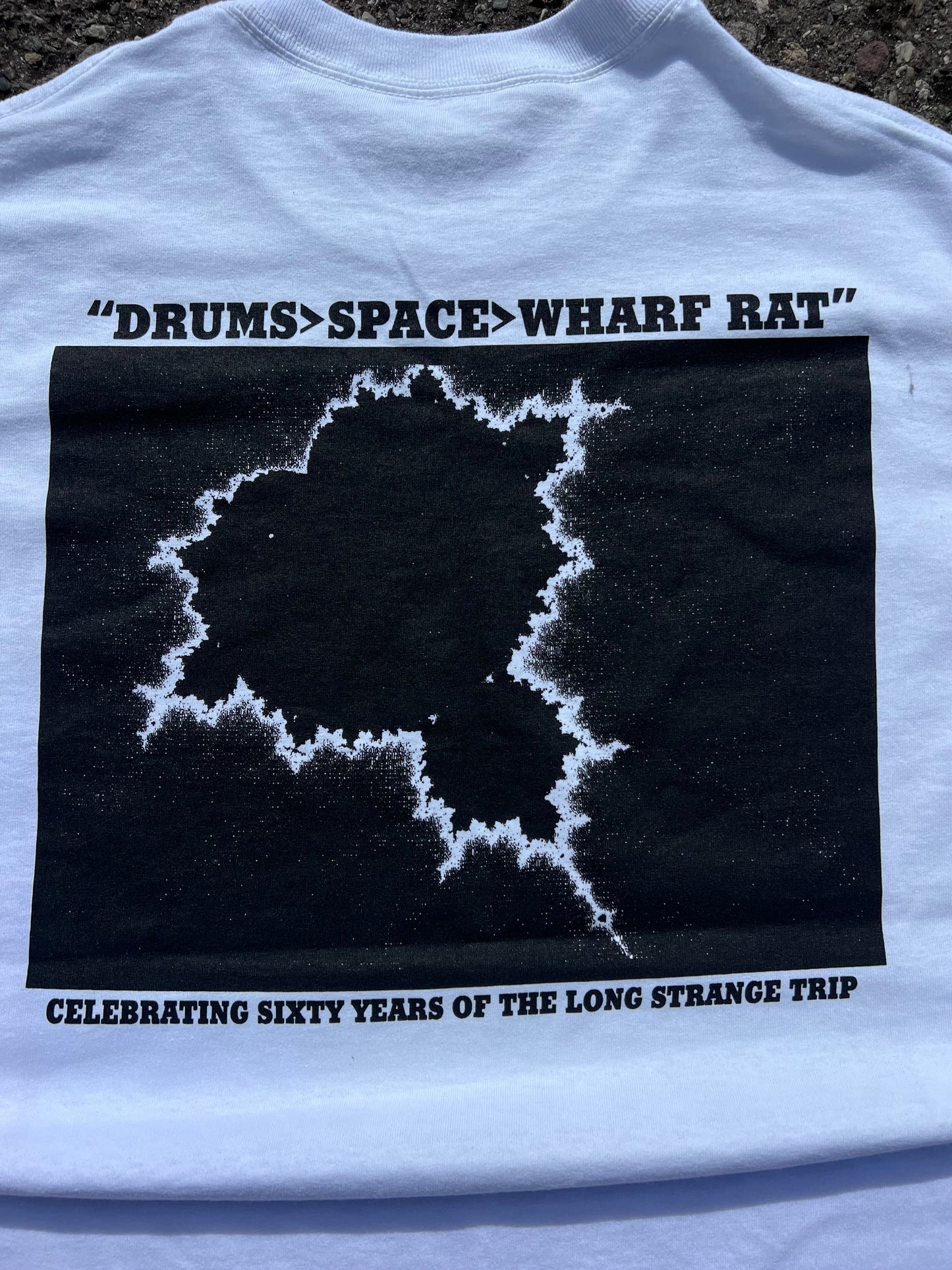 Dead60 Fractal T (comfort colors)