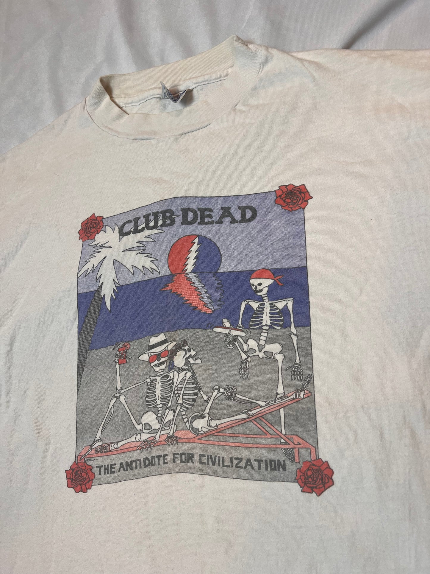 Vintage Grateful Dead “Club Dead” Tshirt (Large)